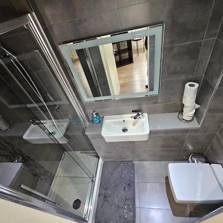 Luxury Double Room With Private Bathroom EDI Buitenkant foto