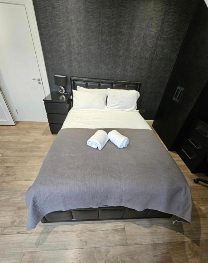 Luxury Double Room With Private Bathroom EDI Buitenkant foto